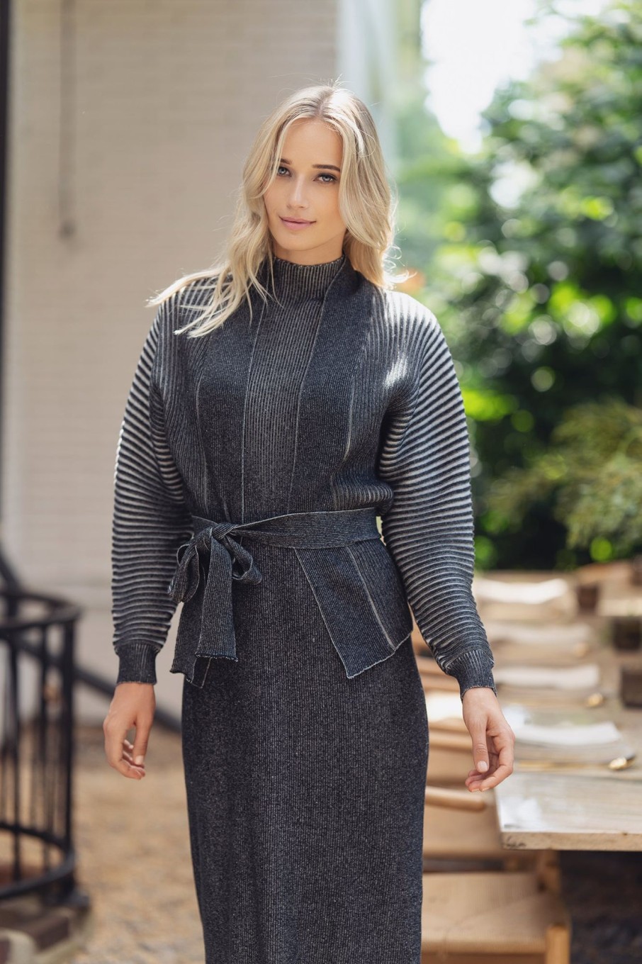 Online Two Tone Layering Dress-Black/Grey Sets