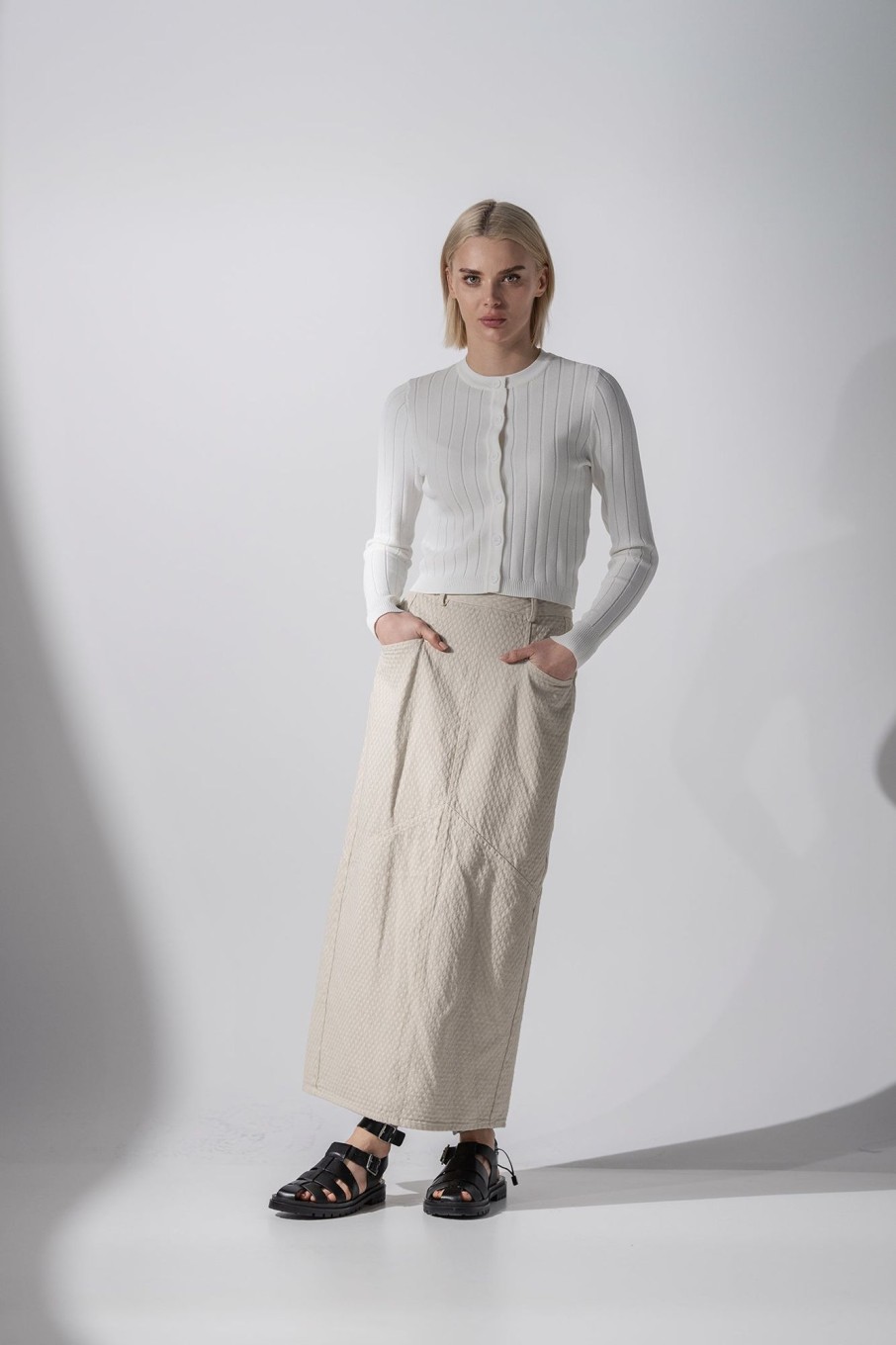 Hot Silk Knit Cropped Cardigan-Ivory Tops