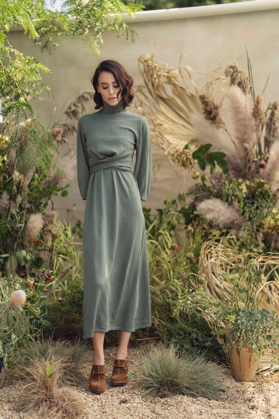 New Sleeveless Turtleneck Dress-Sage Sets