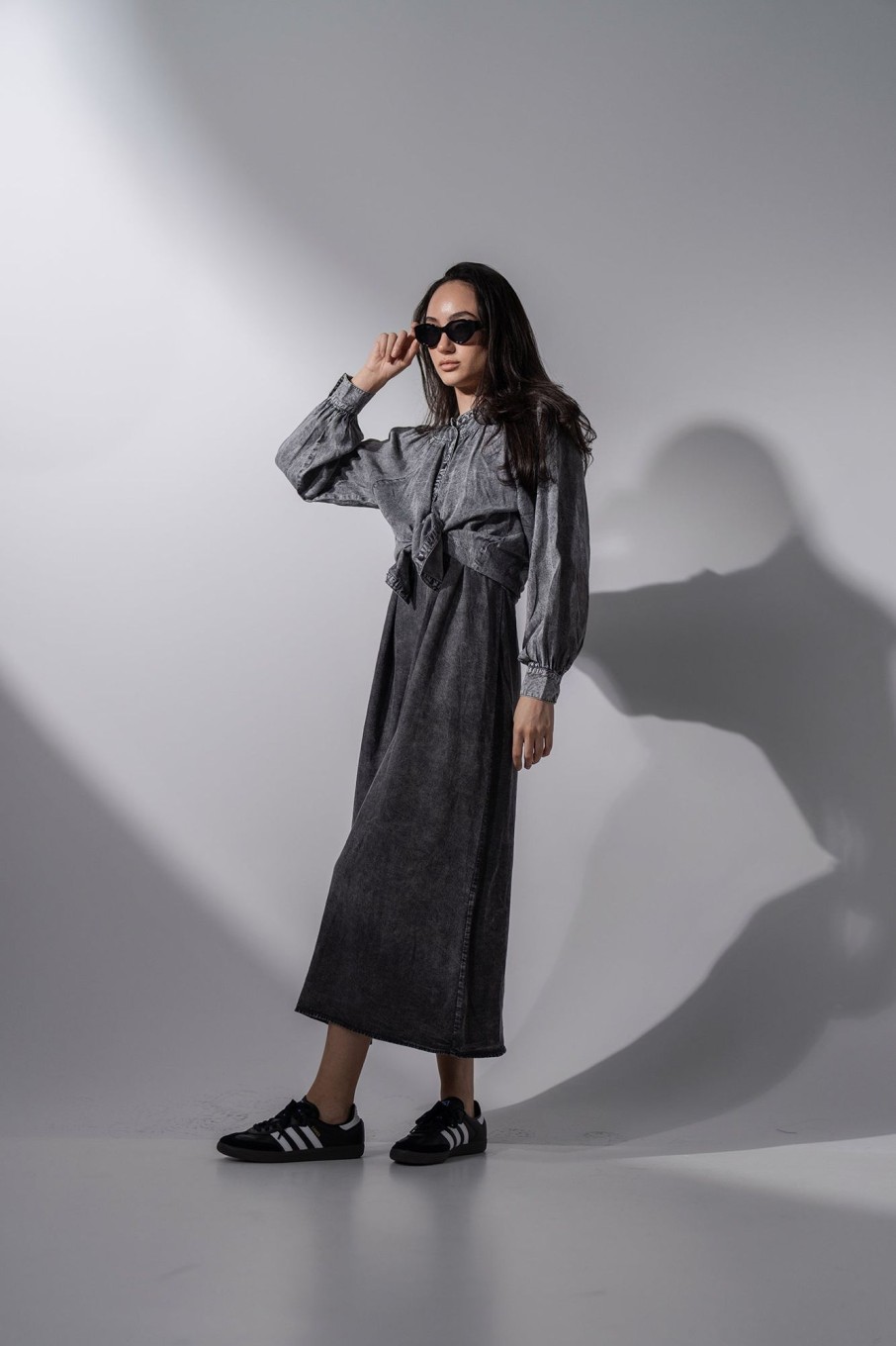 Wholesale Crew Neck Jumper-Washed Black Denim Dresses