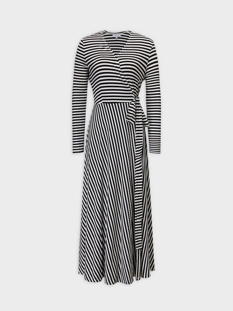 Online T-Shirt Wrap Dress-Black/White Dresses