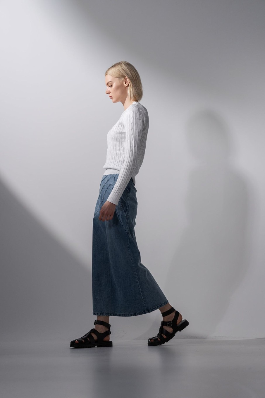 Wholesale Curve Seam Denim Skirt-Blue Wash Skirts