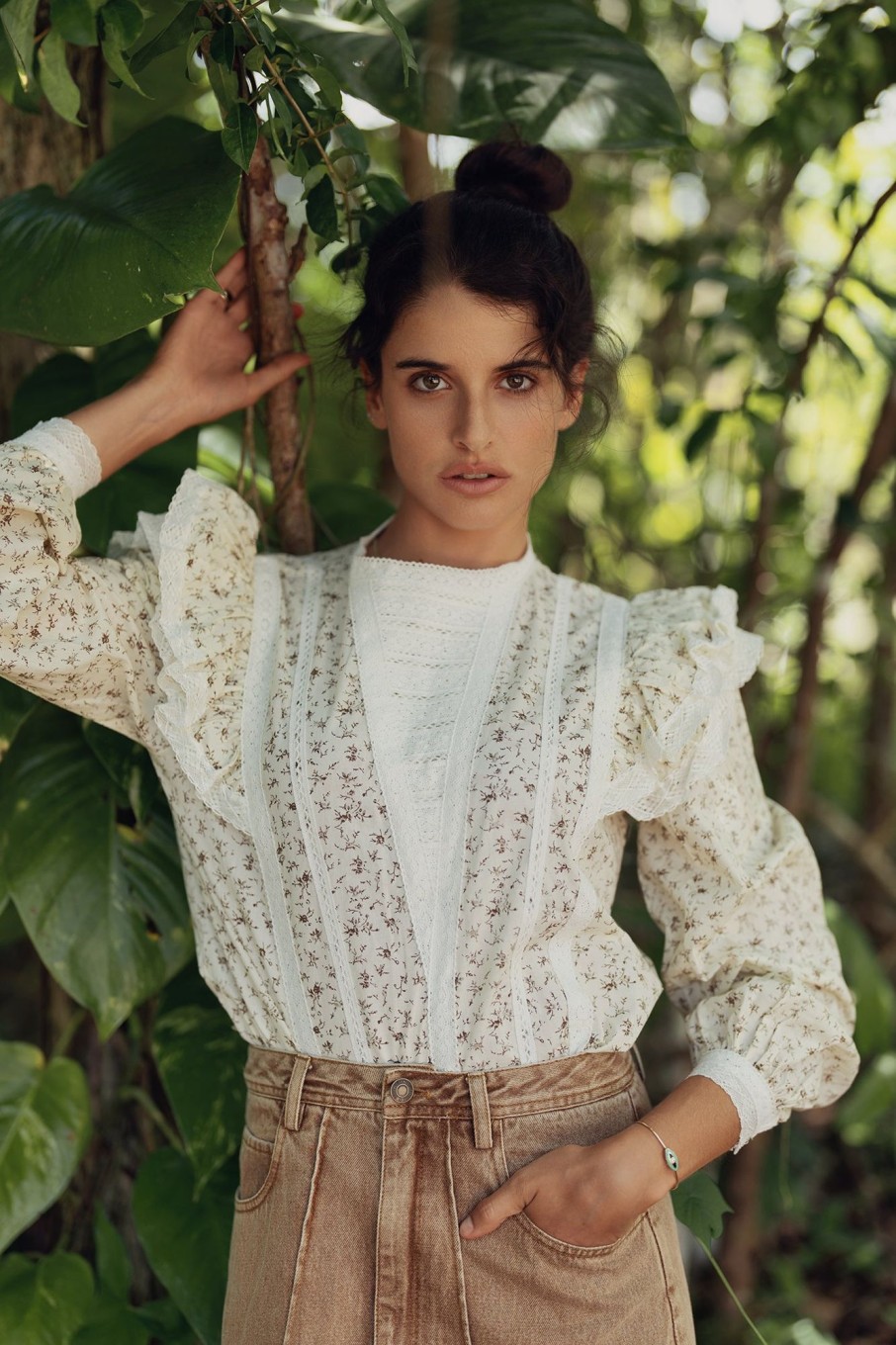 Hot Lace Trim Blouse-Brown Floral Tops