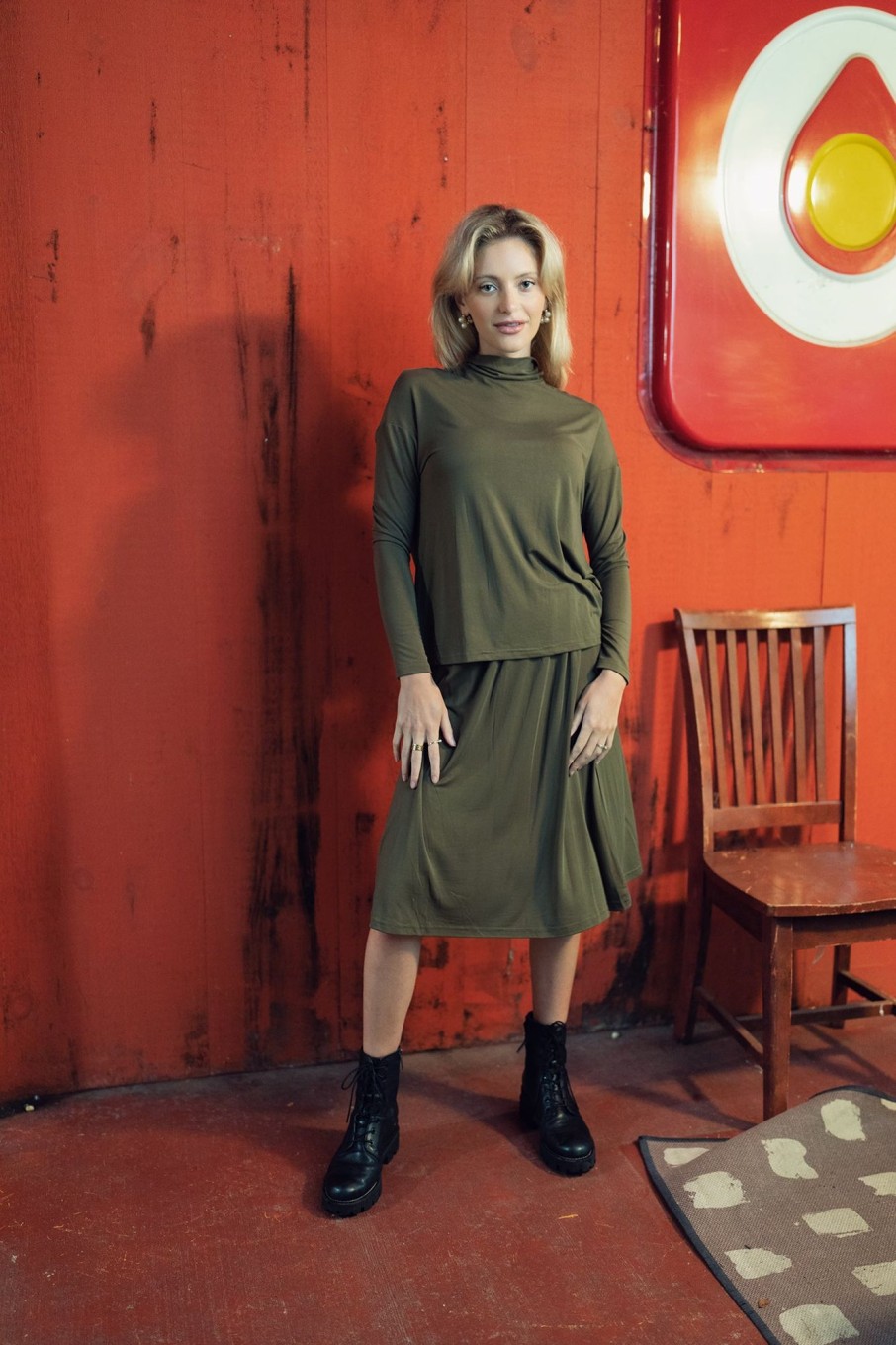 Clearance Swing Turtleneck-Olive Sets